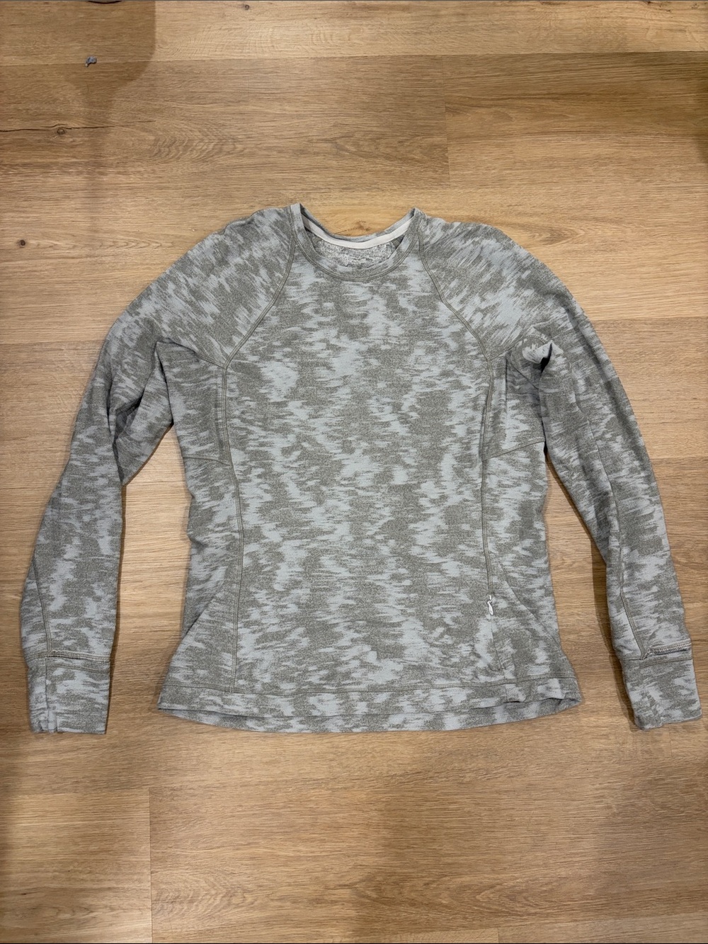 Green/gray lululemon lite fleece pullover